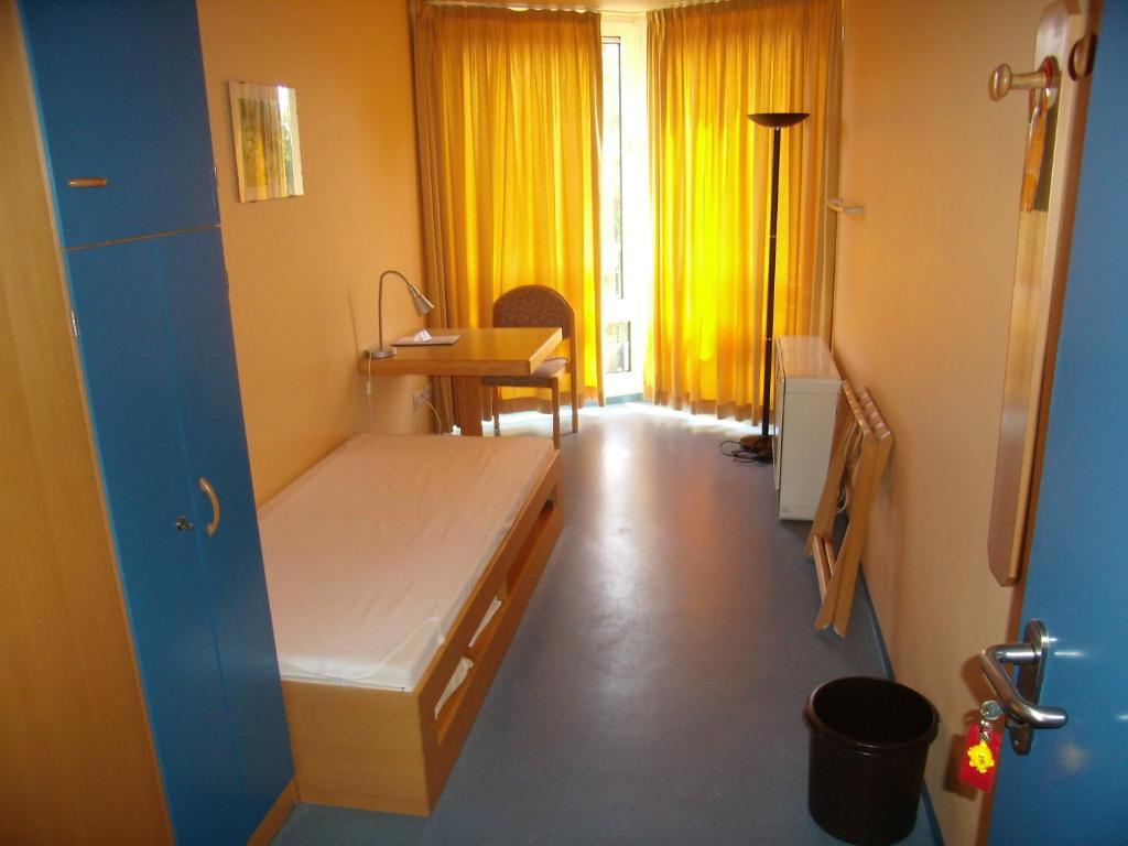 Hostel Jugendgaestehaus St.-michaels-heim