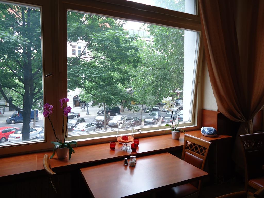 Am Kurfuerstendamm Hotel 3*