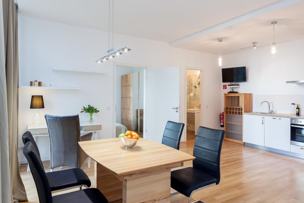 Modern In The Luxury Complex Marthashof Berlin