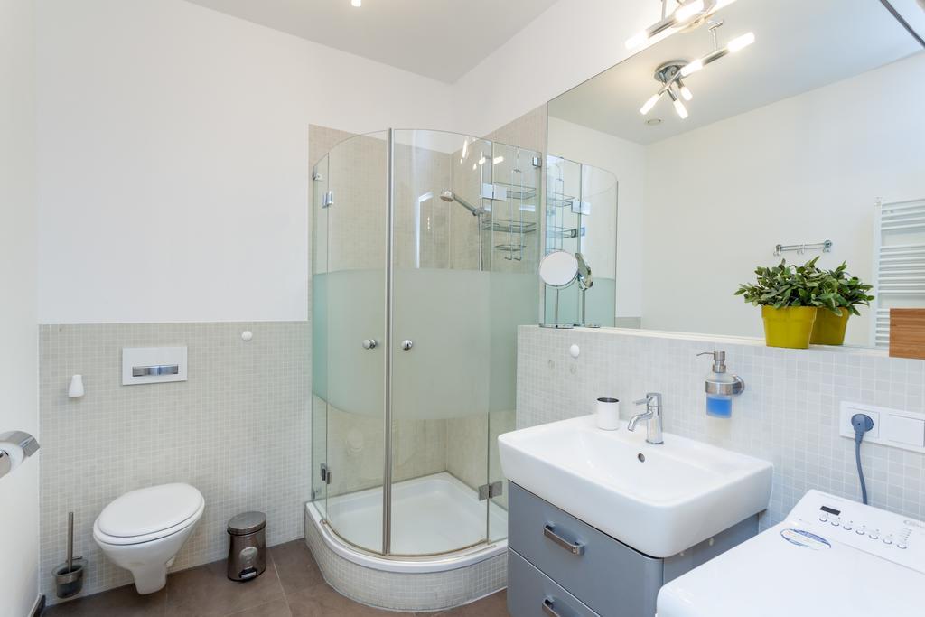 Modern In The Luxury Complex Marthashof Apartment