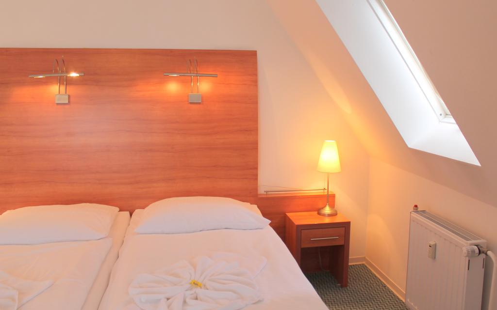 Kaiser 3*