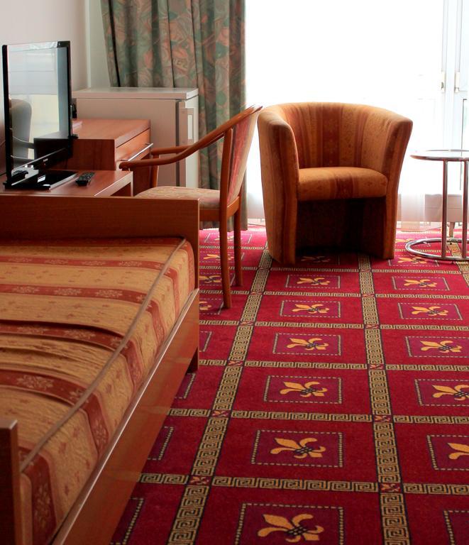 Kaiser Hotel