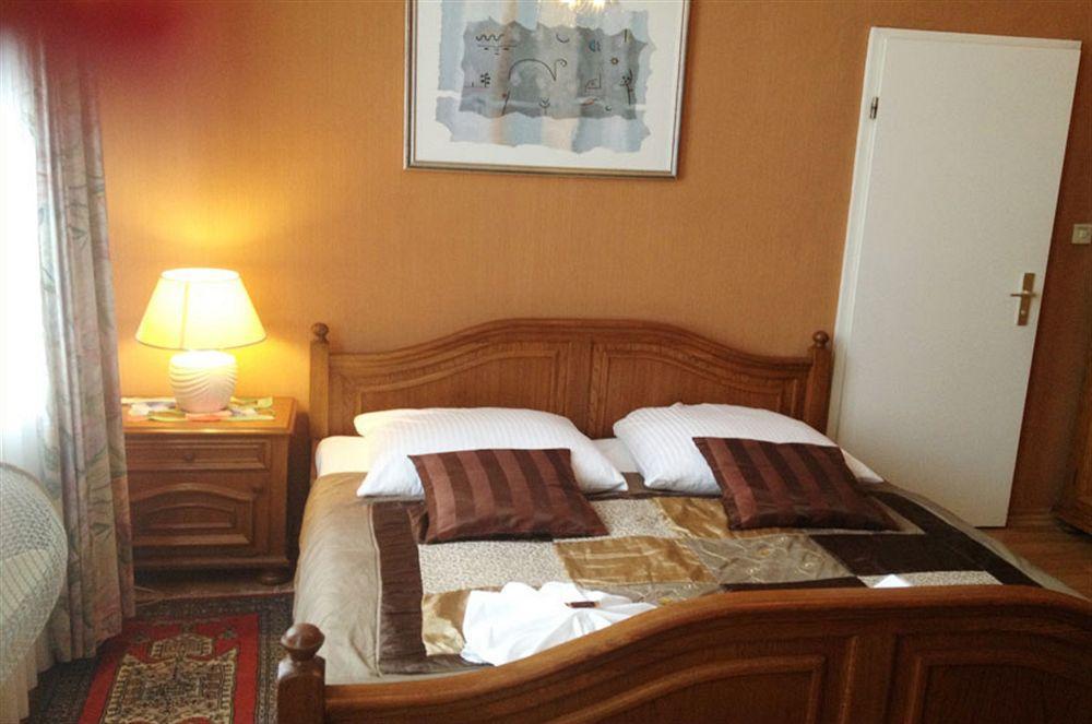 Guest house Ingeborg 2*
