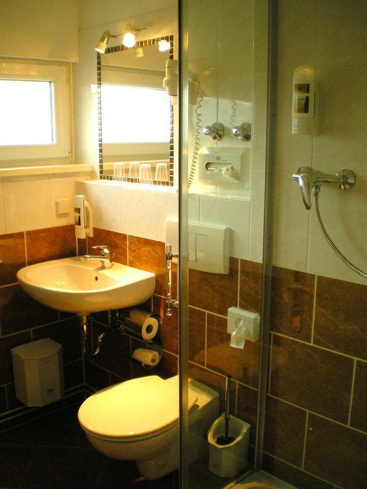 Guest house City Sanader 2*