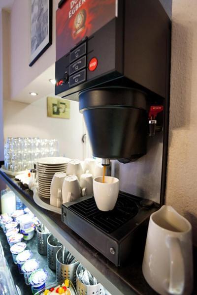 Gasthof Hotel-pension Am Savignyplatz 2*