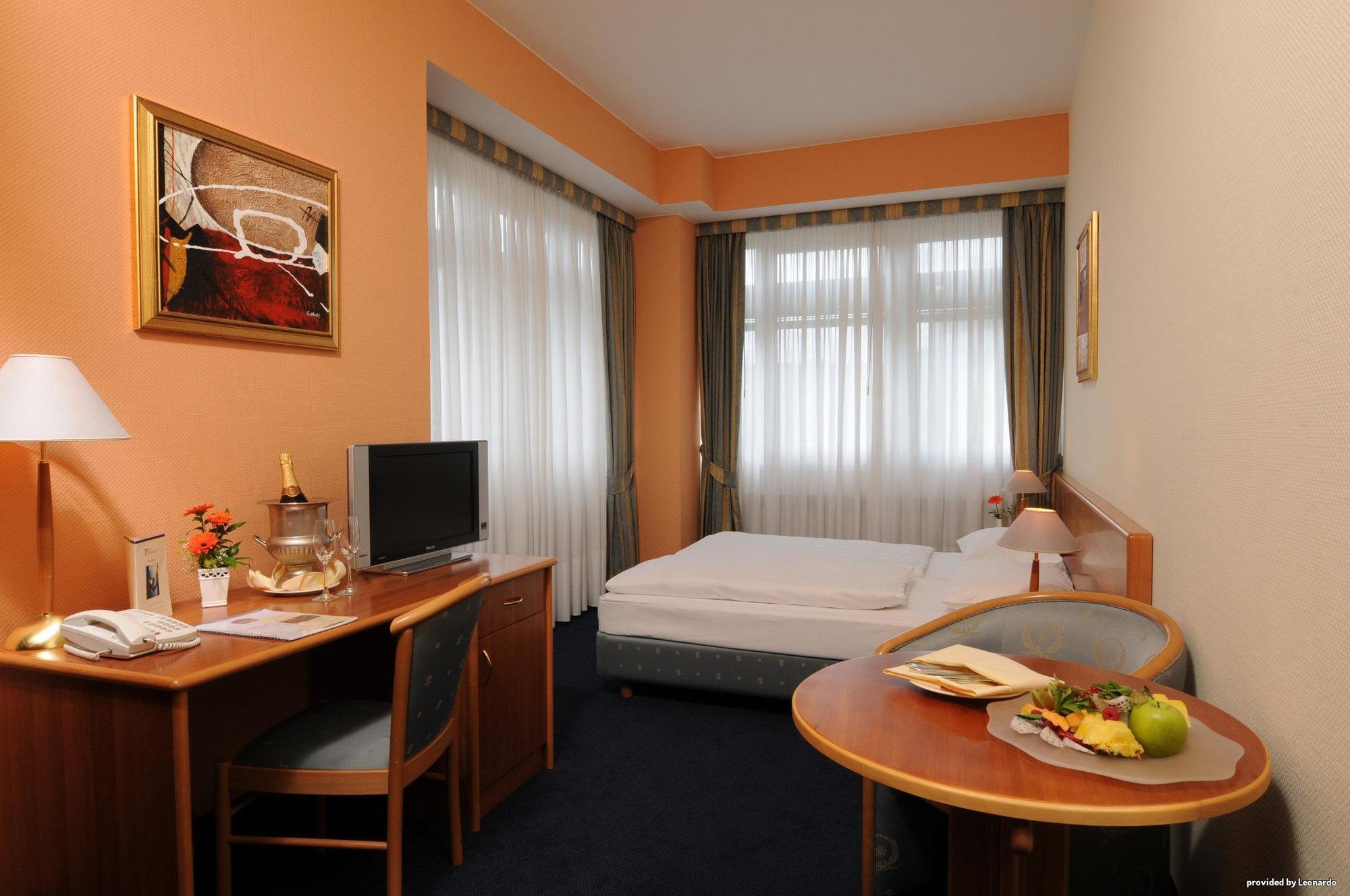 Best Western President Hotel 4*