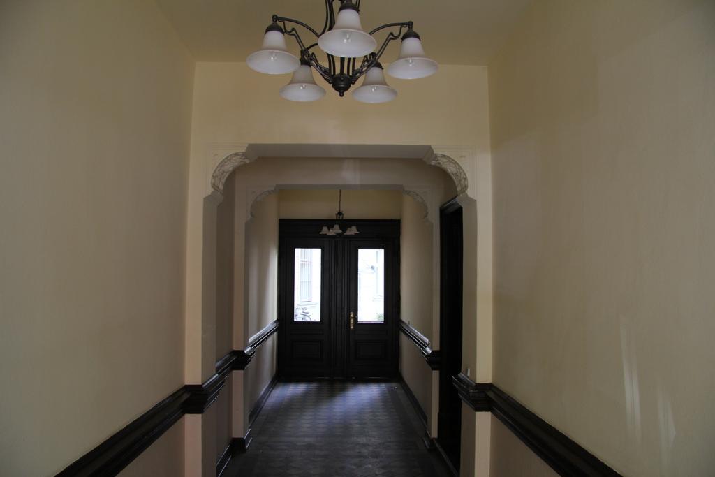 Nollendorf Apartment *
