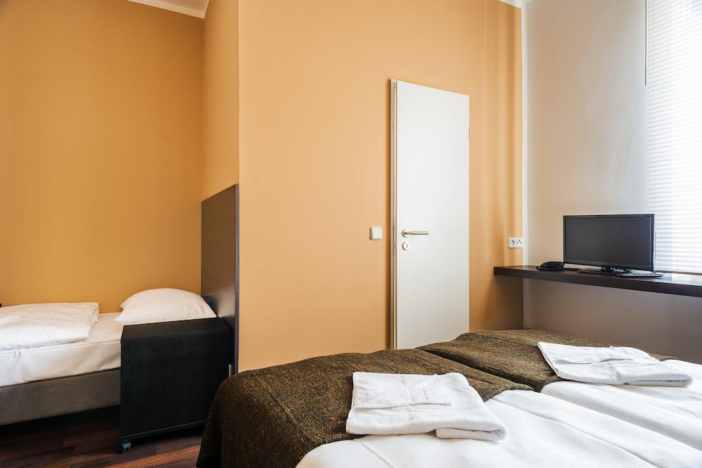 Hotel Apple City