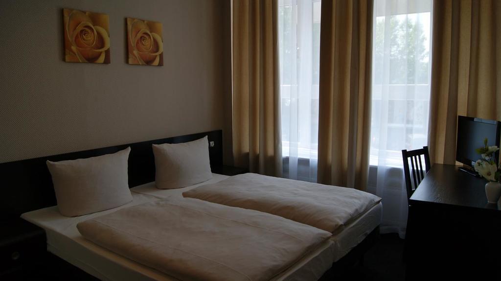 Hotel Saks 2*
