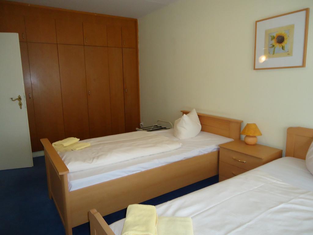 Hotel Hotel Kubrat Am Checkpoint Charlie Berlin