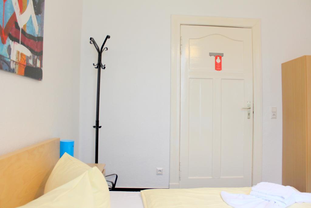 Hostel Pension Central Hostel Berlin *