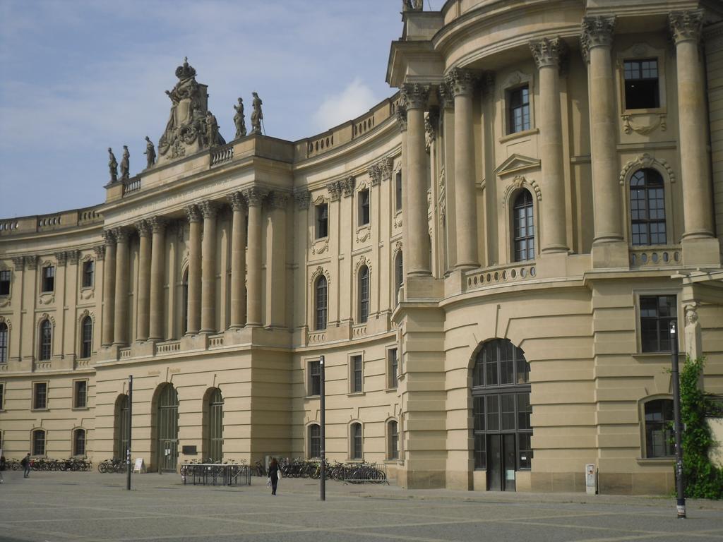 Carolinenhof Berlin