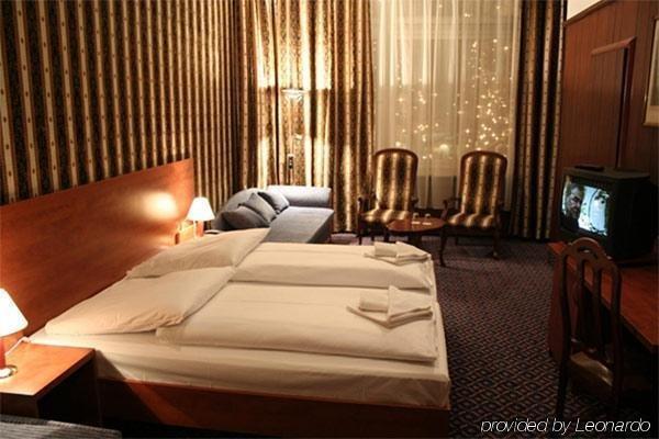 Am Kurfuerstendamm Hotel