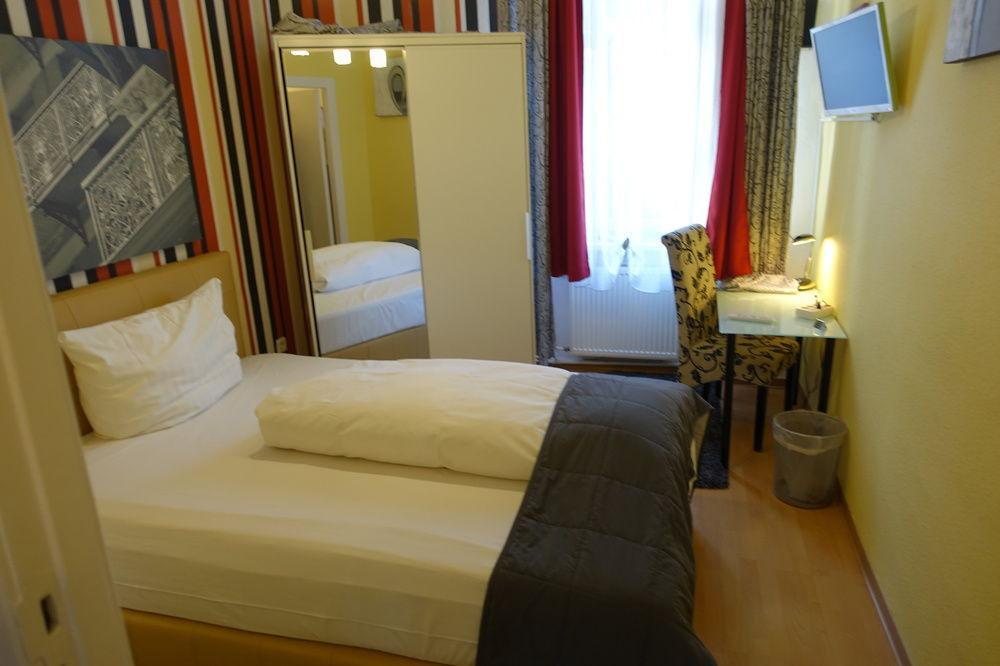 Konstanz 3*