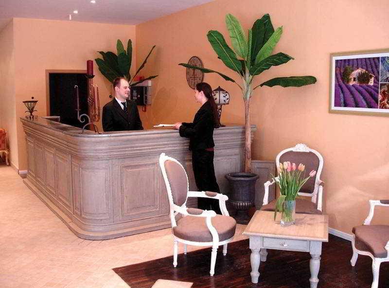 Chateau Kurfuerstendamm Hotel 4*