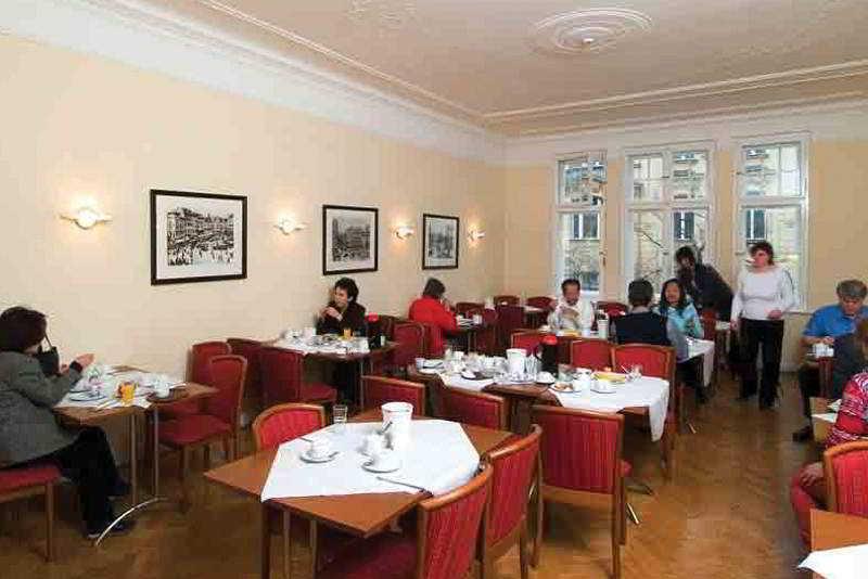 Kurfuerst Am Kurfuerstendamm Berlin