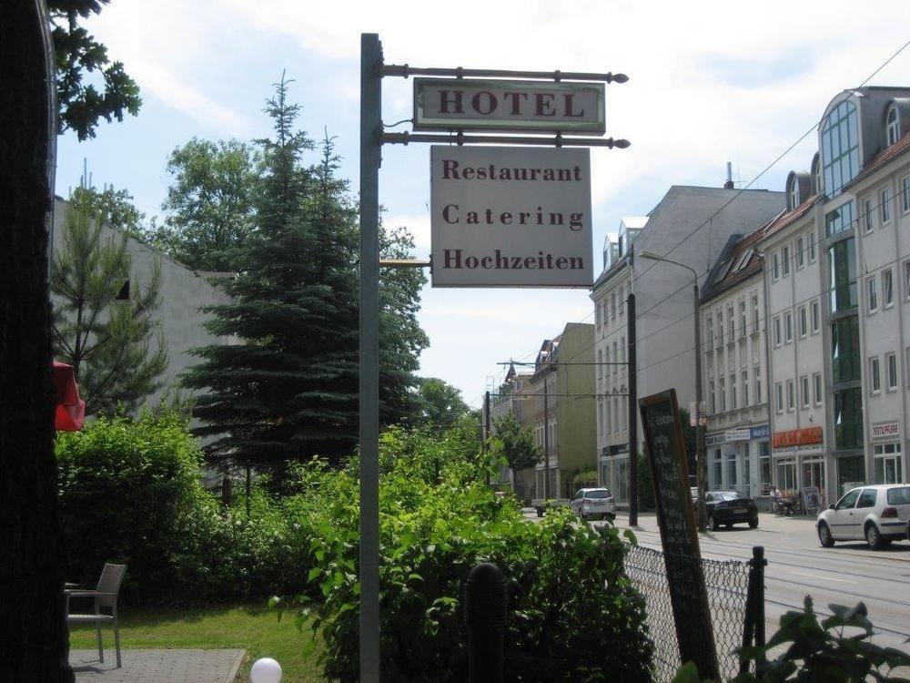 Ambassador-berlin Gruenau 3*