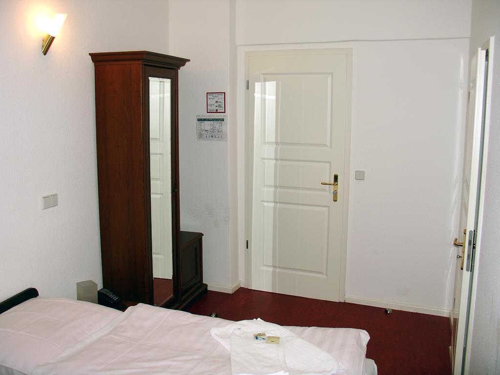 Amelie Hotel