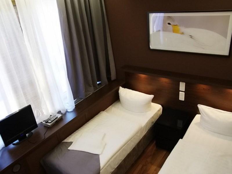 Arktur Hotel 3*