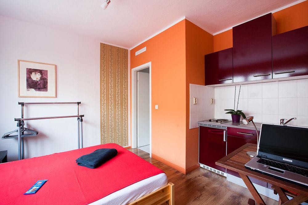 Apartment Park & Alex 2 Bathrooms 2 Kitchen 4 *
