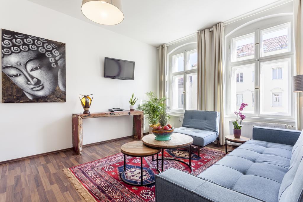 Apartment The Rheinsberger - Cosy 2br One Living Up To 6