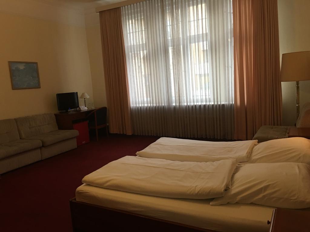 Kurfuerst Am Kurfuerstendamm 3* Berlin