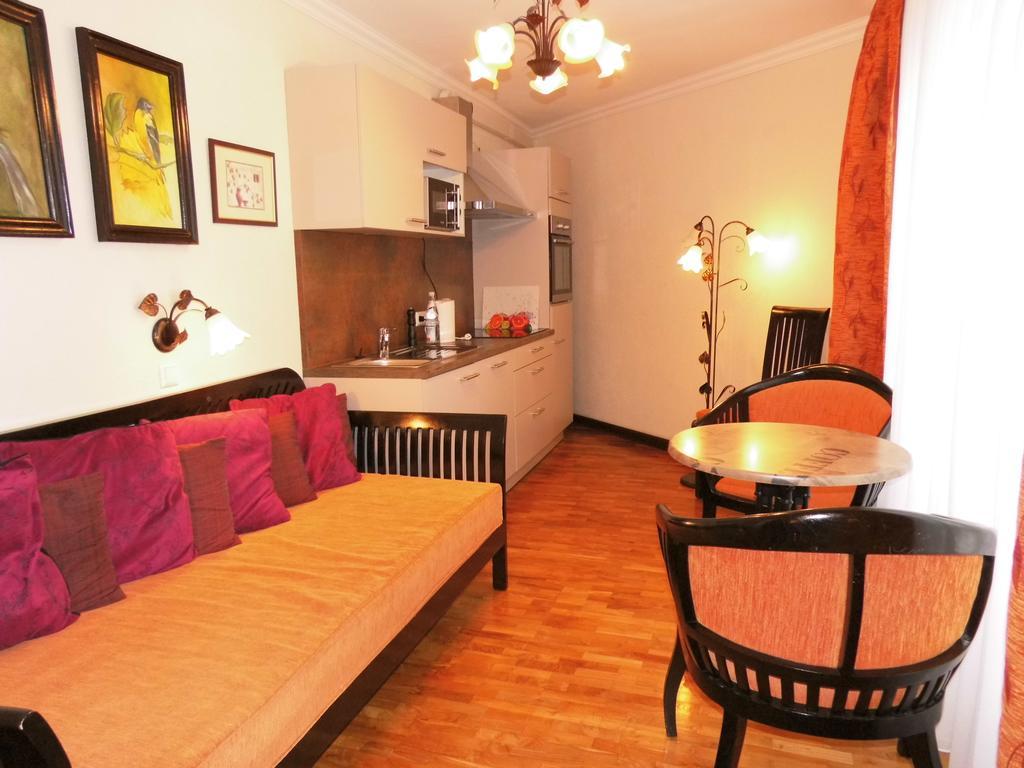 Lejlighedshotel Guzulka & Restaurant