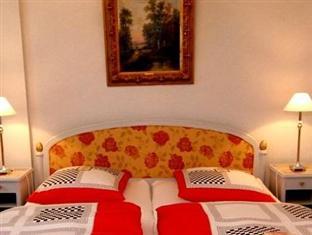 Hotel Askanischer Hof 3*
