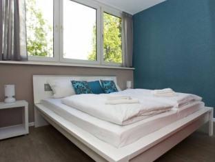 Apartmenthouse - Am Goerlitzer Park 3*