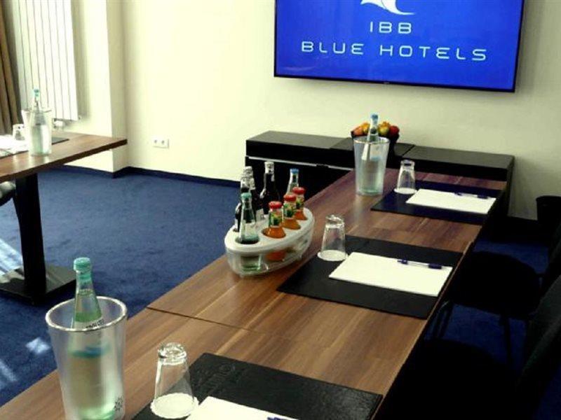 Hotel B&B Hotel Berlin-Adlershof 2*