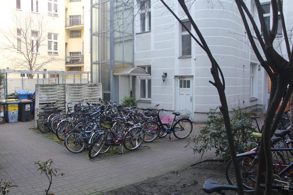 Stars Essener Strasse Berlin