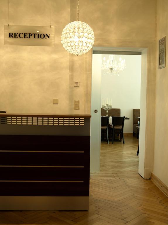 Garni Kleist Am Kurfuerstendamm Hotel 2*