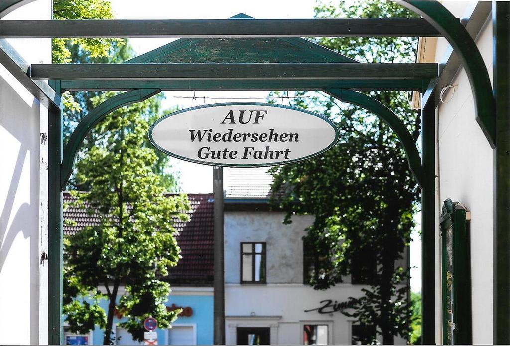 Bolsche 126 Hotel