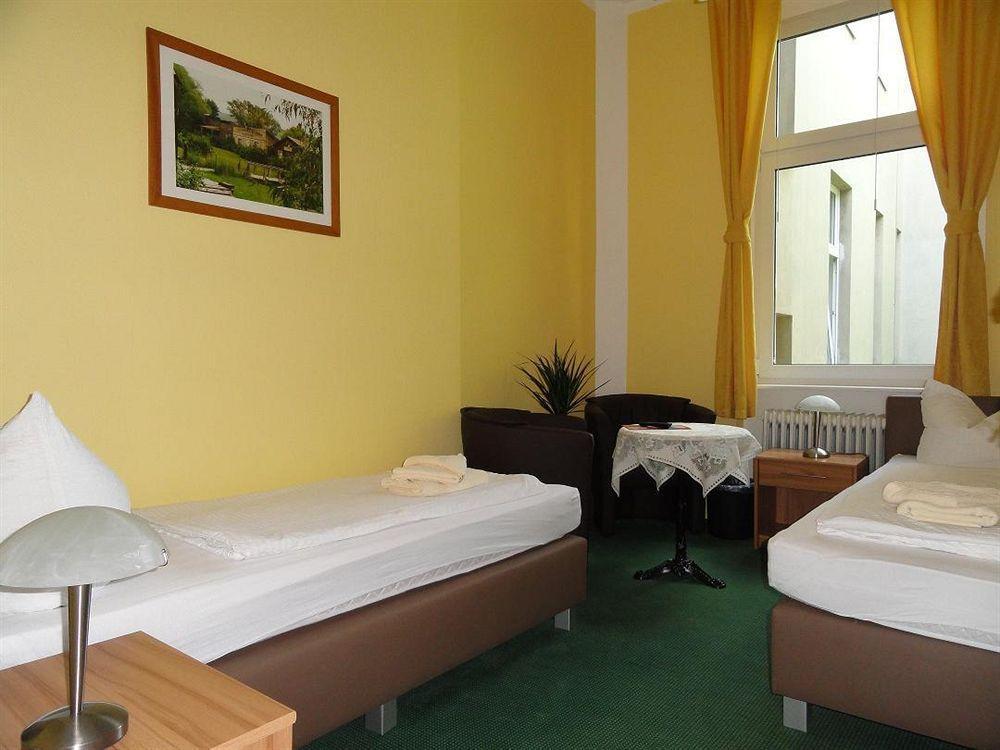 Hotel Fischer Am Kudamm 3*
