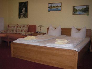 Fischer Am Kudamm Hotel 3*