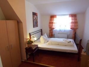 Konstanz Hotel 3*