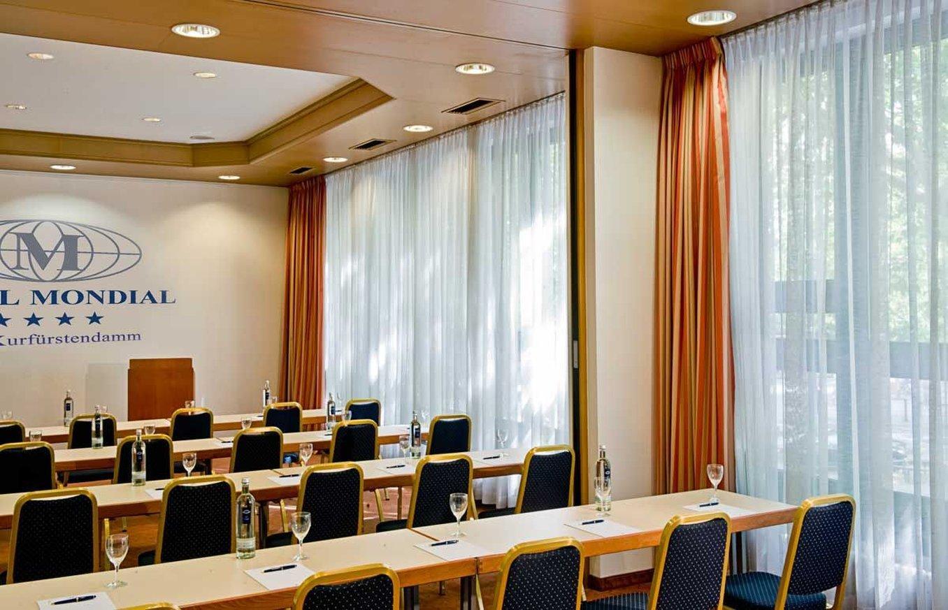 Mondial Am Kurfuerstendamm Hotel 4*