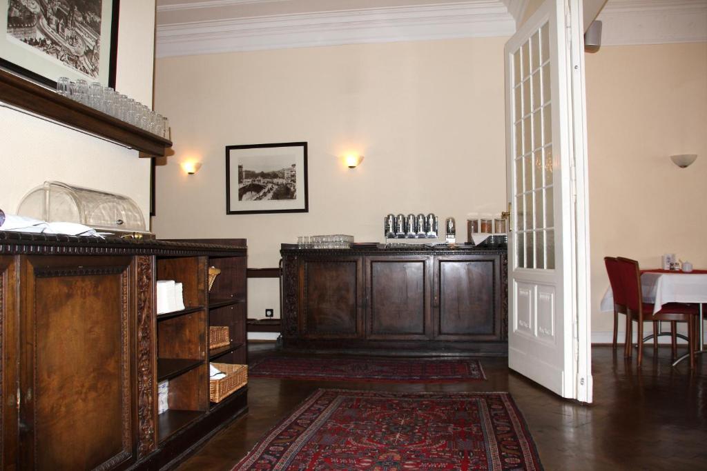 Kurfuerst Am Kurfuerstendamm Hotel