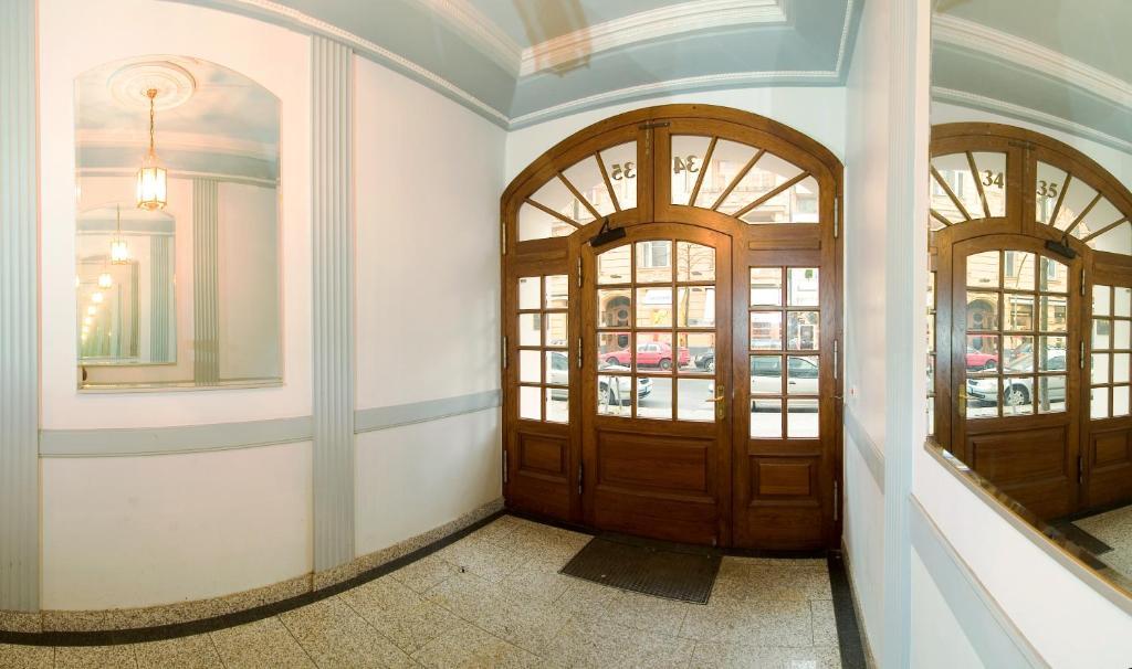 Kurfuerst Am Kurfuerstendamm Hotel