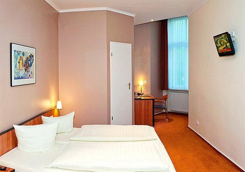 Hotel Rewari 3*