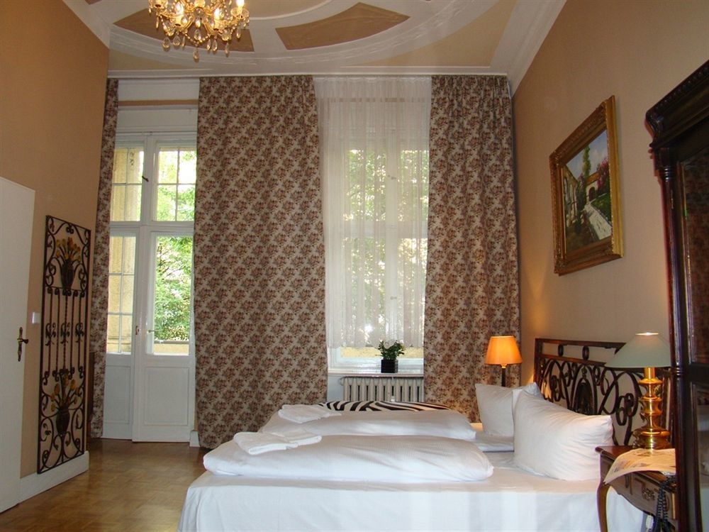 Alte Galerie Am Kudamm Hotel
