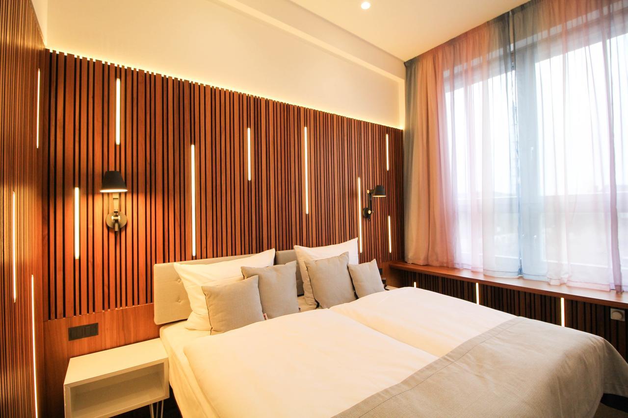Hotel H24 Lichtenberg 3*
