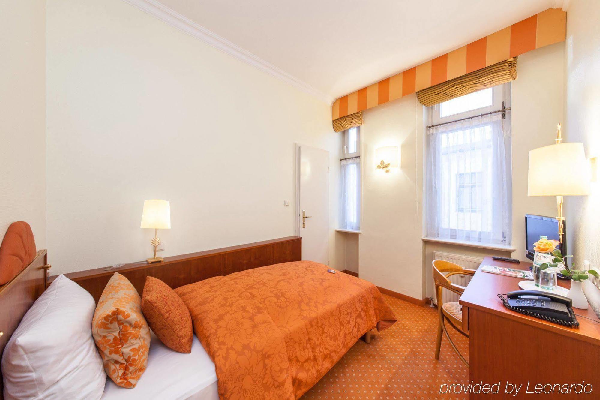 Hotel Kronprinz 3*