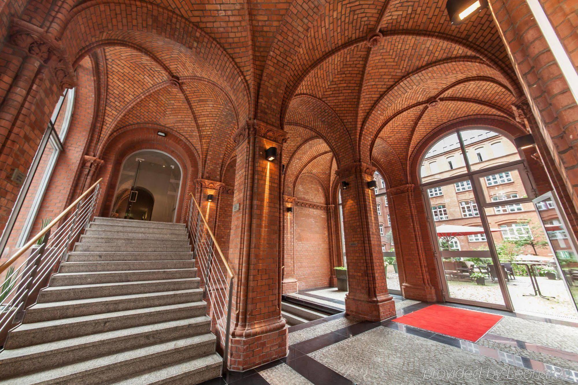 Ostbahnhof 4*
