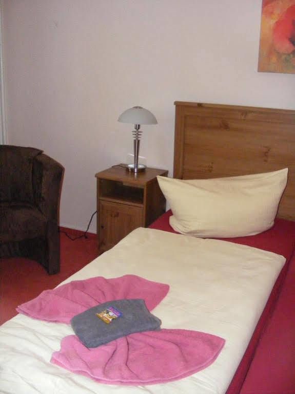 Bed & Breakfast Tempelhof 2*