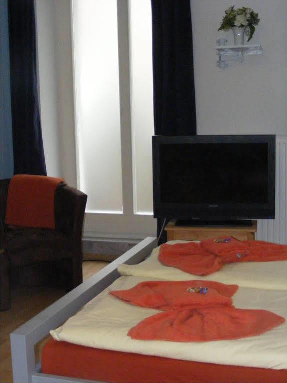 Bed & Breakfast Tempelhof Berlin