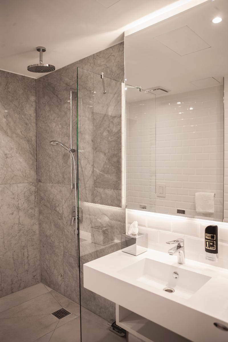 Hotel H24 Lichtenberg 3*