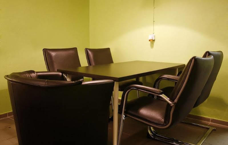 Hotel Meininger Hallesches Ufer 3*