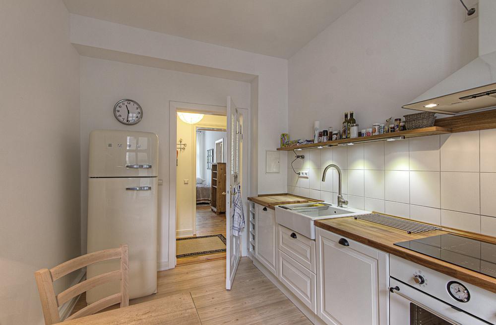 Apartment Rheinsbergerstr. 78 Nr. 2 *
