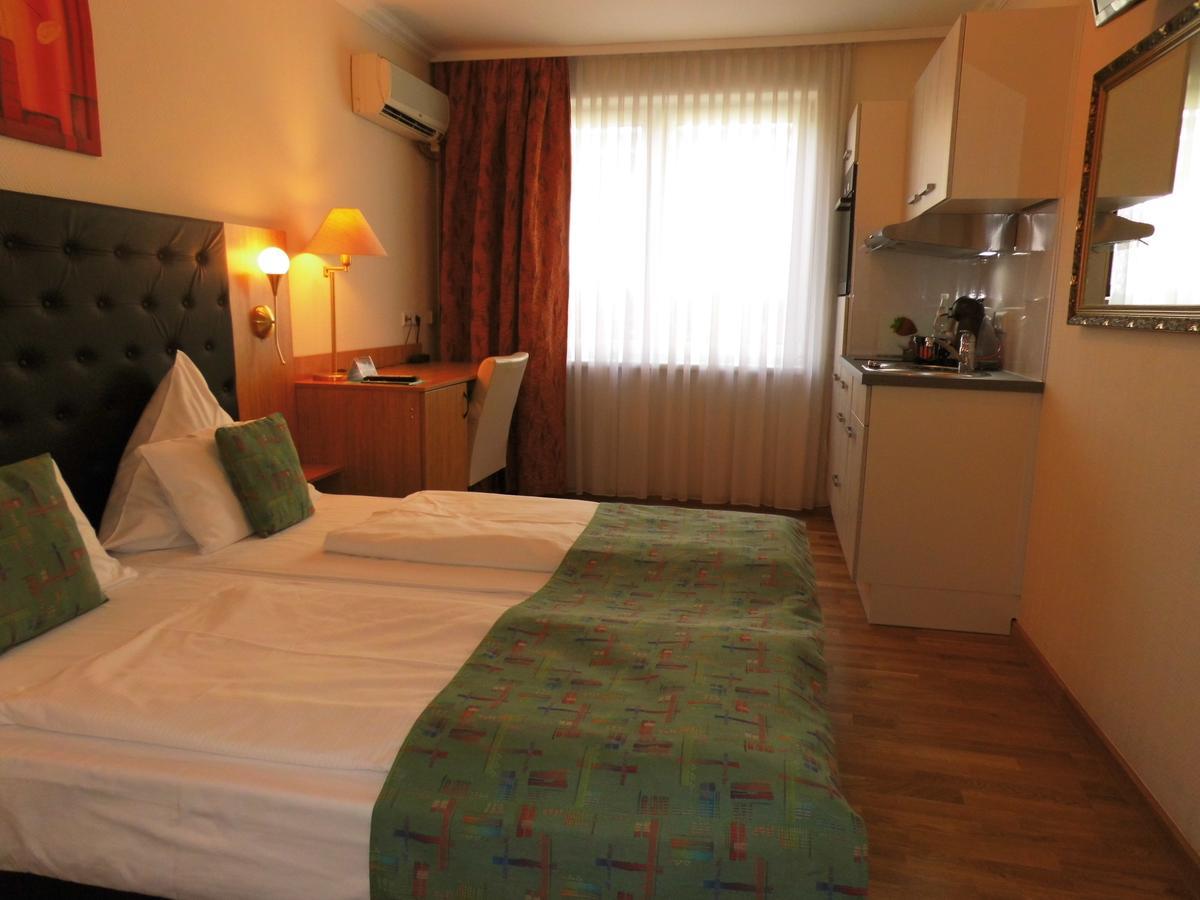 Lejlighedshotel Guzulka & Restaurant